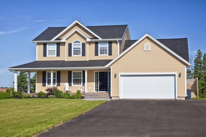 New driveway by RiverCity Paving LLC